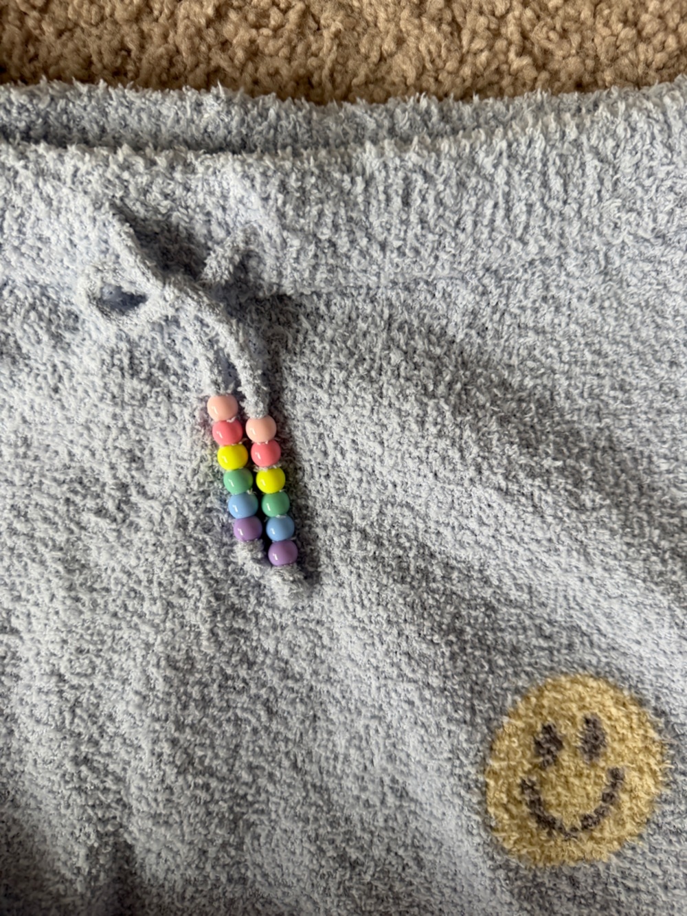 Lola and the Boys Blue Fuzzy Smiley Emoji Women’s Set - Picture 3 of 3